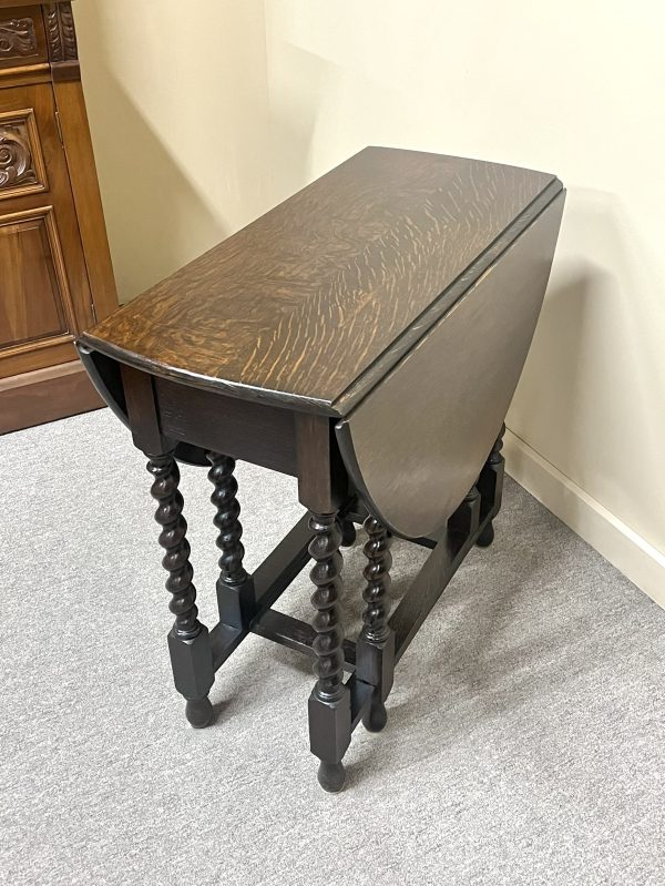 Oak Barley Twist Gateleg Table c.1920