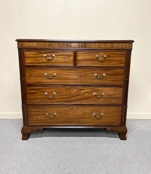 Georgian Mahogany Chest of Drawers