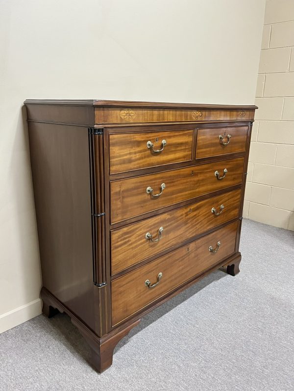 Georgian Mahogany Chest of Drawers