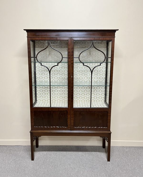 Mahogany 2-Door Display Cabinet, c.1900