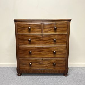 Victorian Mahogany Chest of Drawers